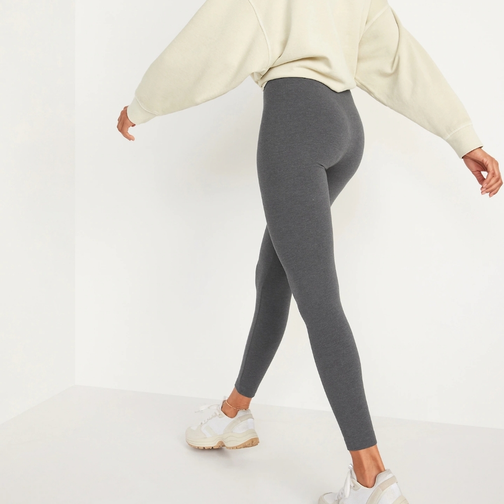 Grey leggings